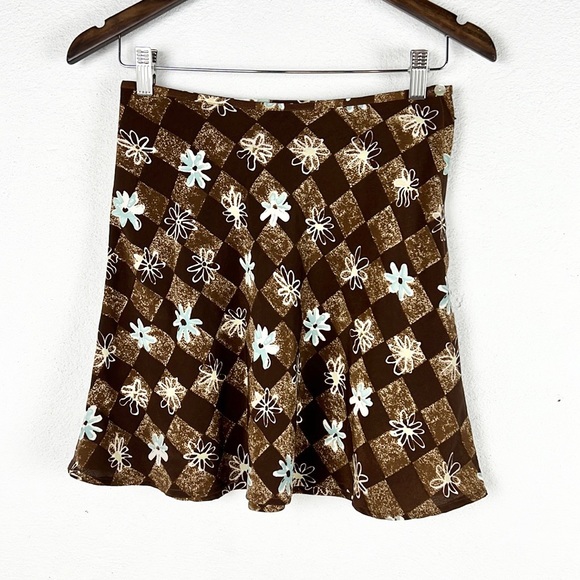 JONATHAN MARTIN | 🌼 Checkered Floral Print Mini Skirt - Picture 5 of 10